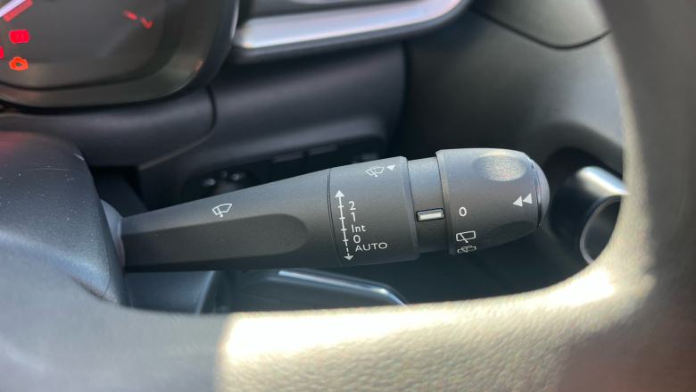 Citroen C3 1.2 PureTech 110 Plus 5dr EAT6 Petrol Hatchback